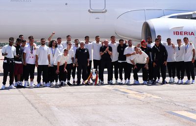 Campionii Europei, petrecere în avionul care i-a adus la Madrid! Imagini de neratat: cum au fost surprinși Yamal, Rodri, Gavi și Nico Williams