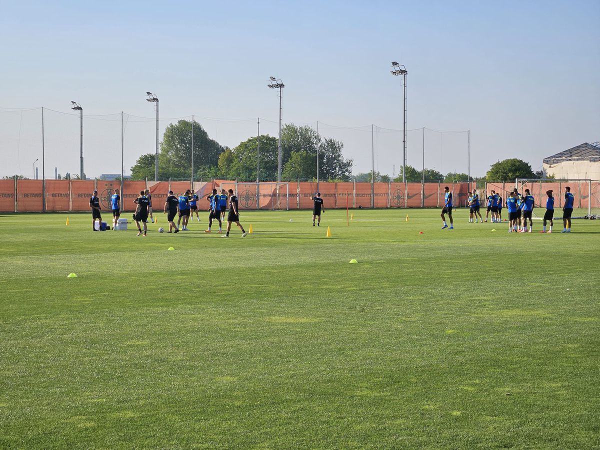 Antrenament FCSB înaintea returului cu Virtus