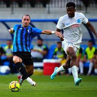 FCSB, calificare în genunchi