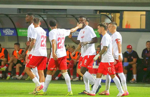 Basarab Panduru a râs de un detaliu observat la noua achiziție a lui Dinamo: „Ești la padel? Ai văzut la Benzema și faci și tu?”