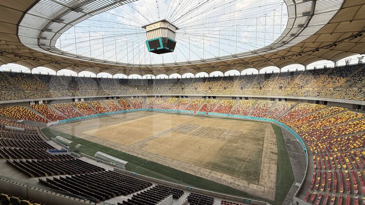 Așa arată gazonul de pe Arena Națională după festivalul Neversea Kapital din București. Foto: Andrei Crăițoiu (GSP.RO)