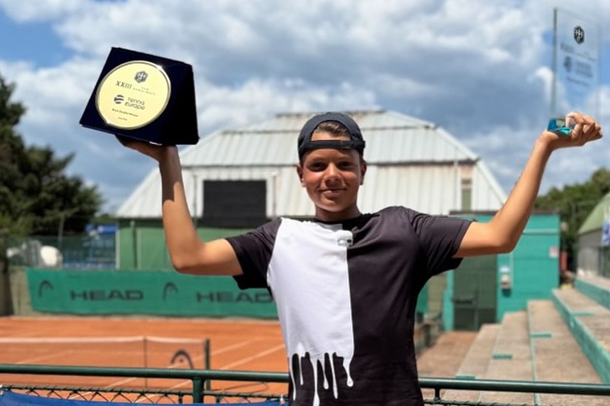 Agentul lui Jannik Sinner va veni în România pentru a negocia cu noua speranță a tenisului românesc