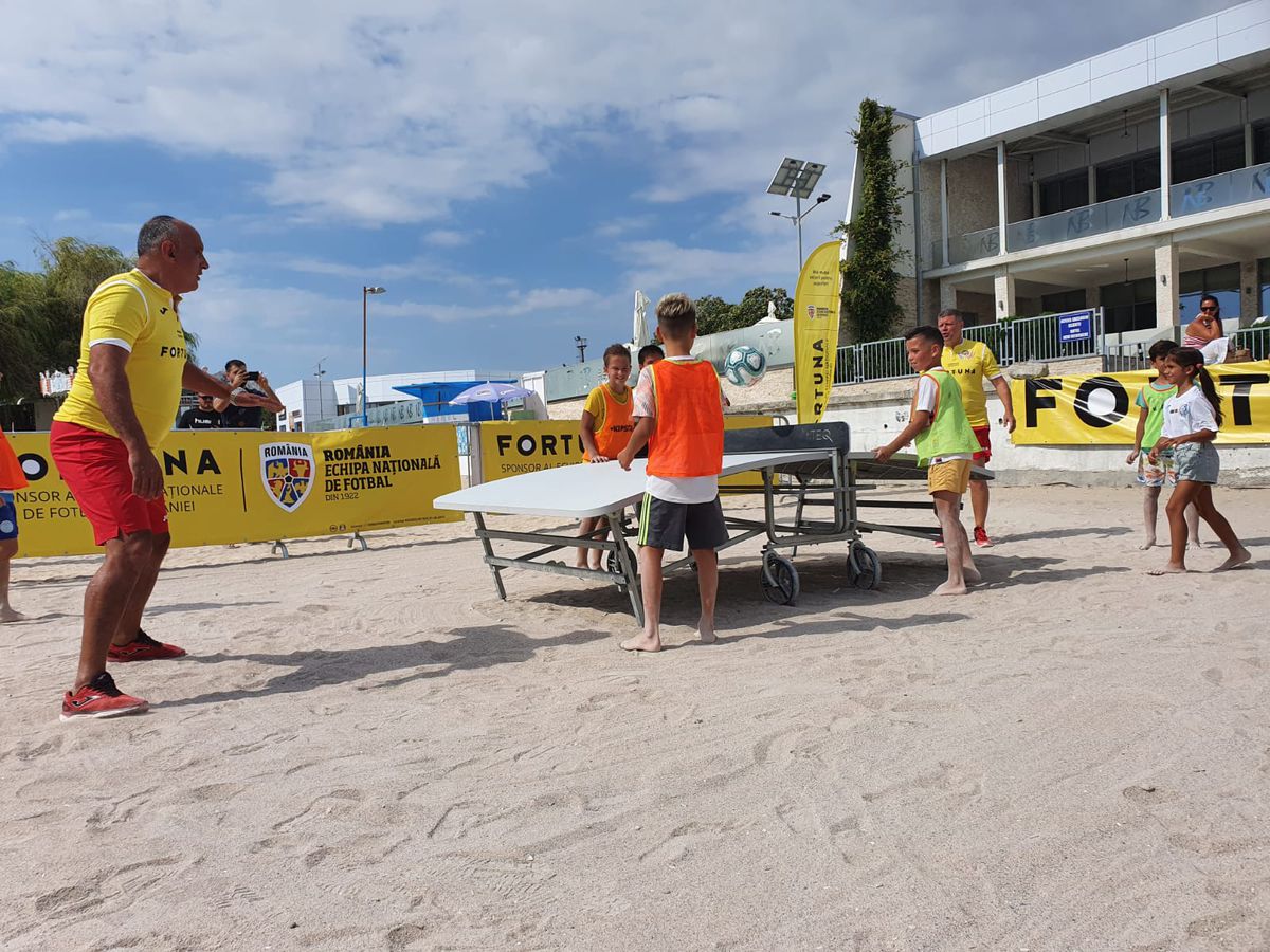 Prunea și Selymes pe litoral, la Teqball