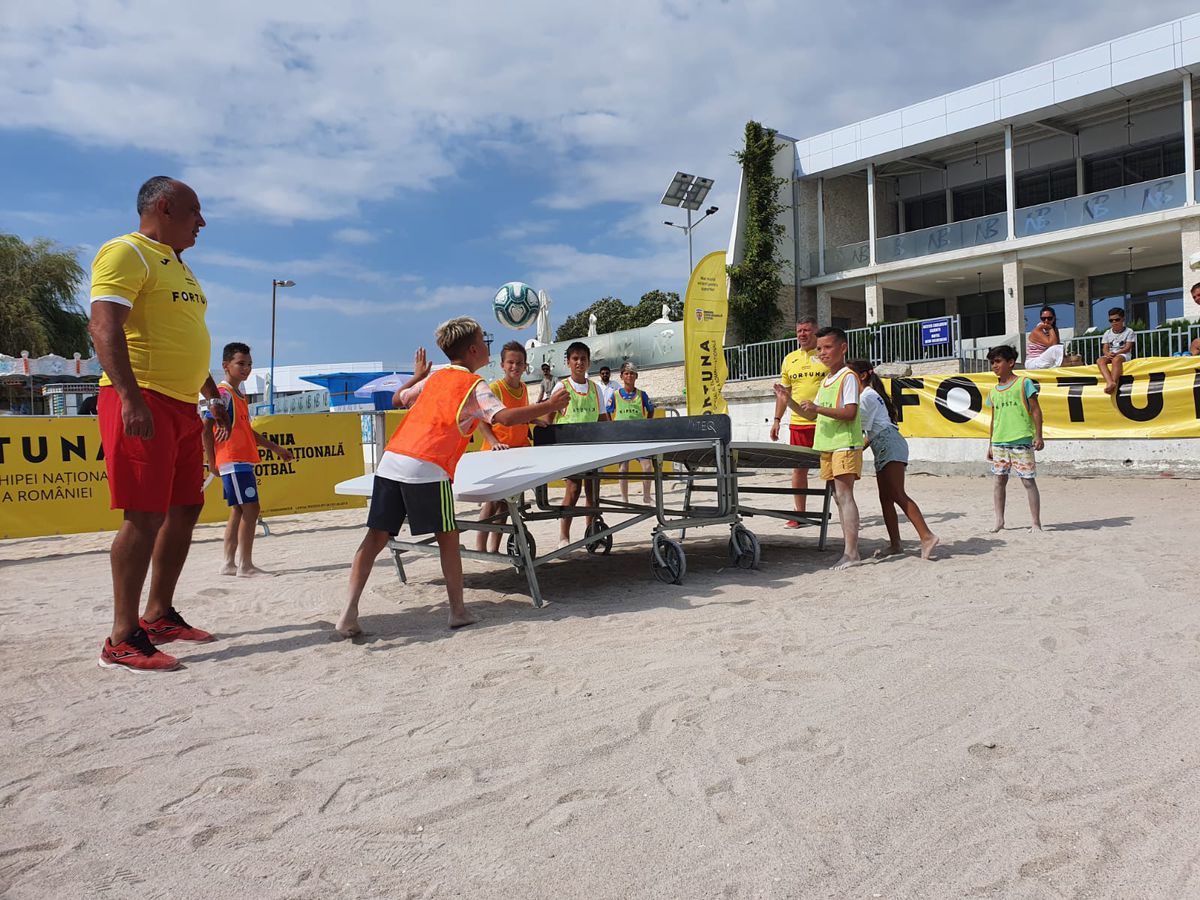 Prunea și Selymes pe litoral, la Teqball