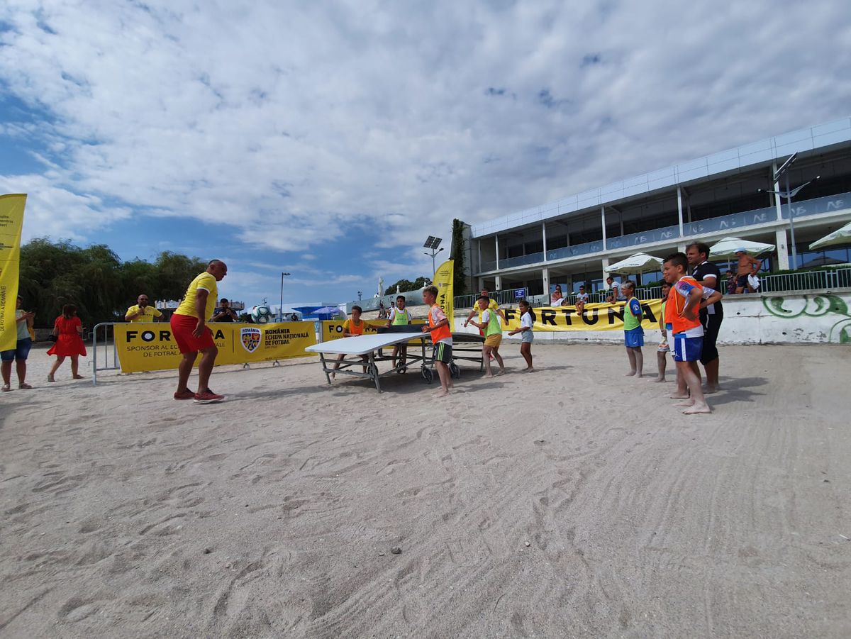 Prunea și Selymes pe litoral, la Teqball