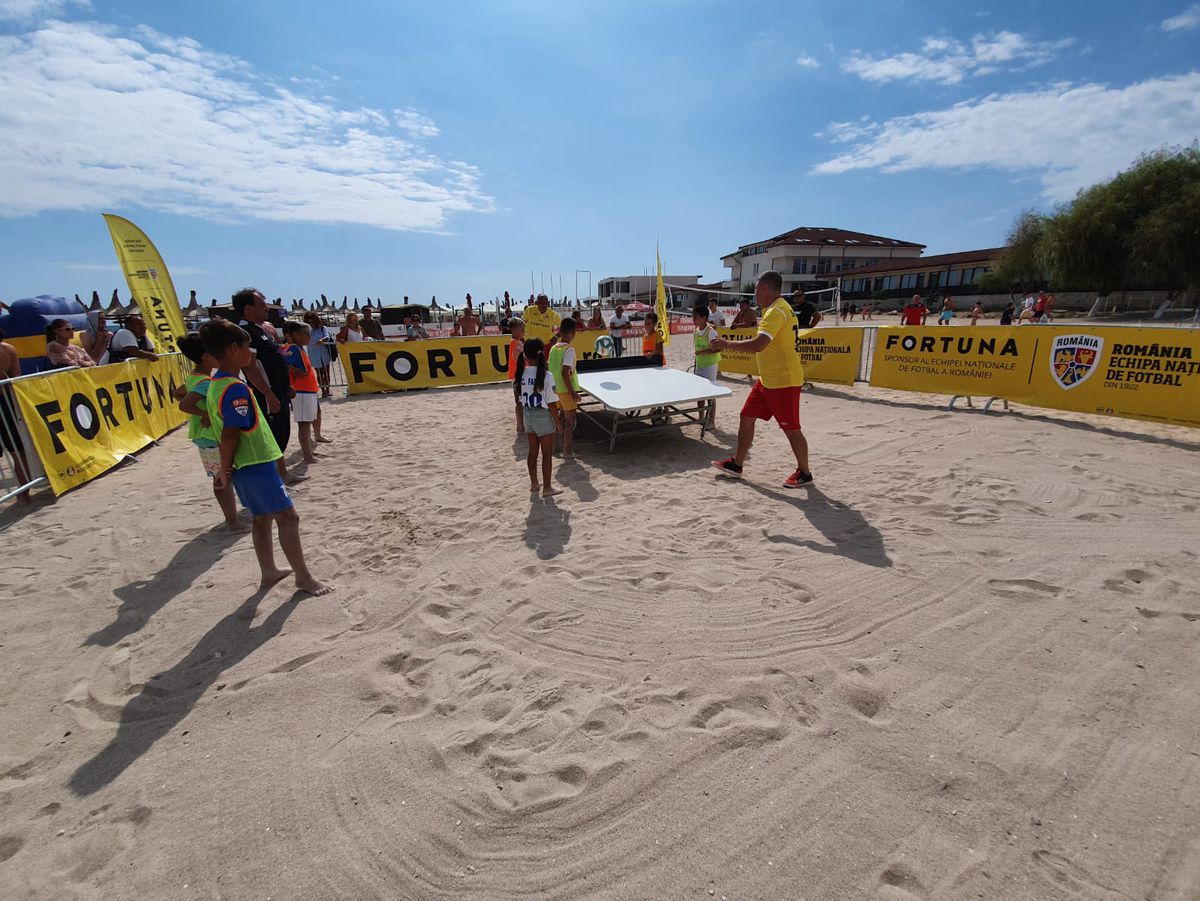 Prunea și Selymes pe litoral, la Teqball