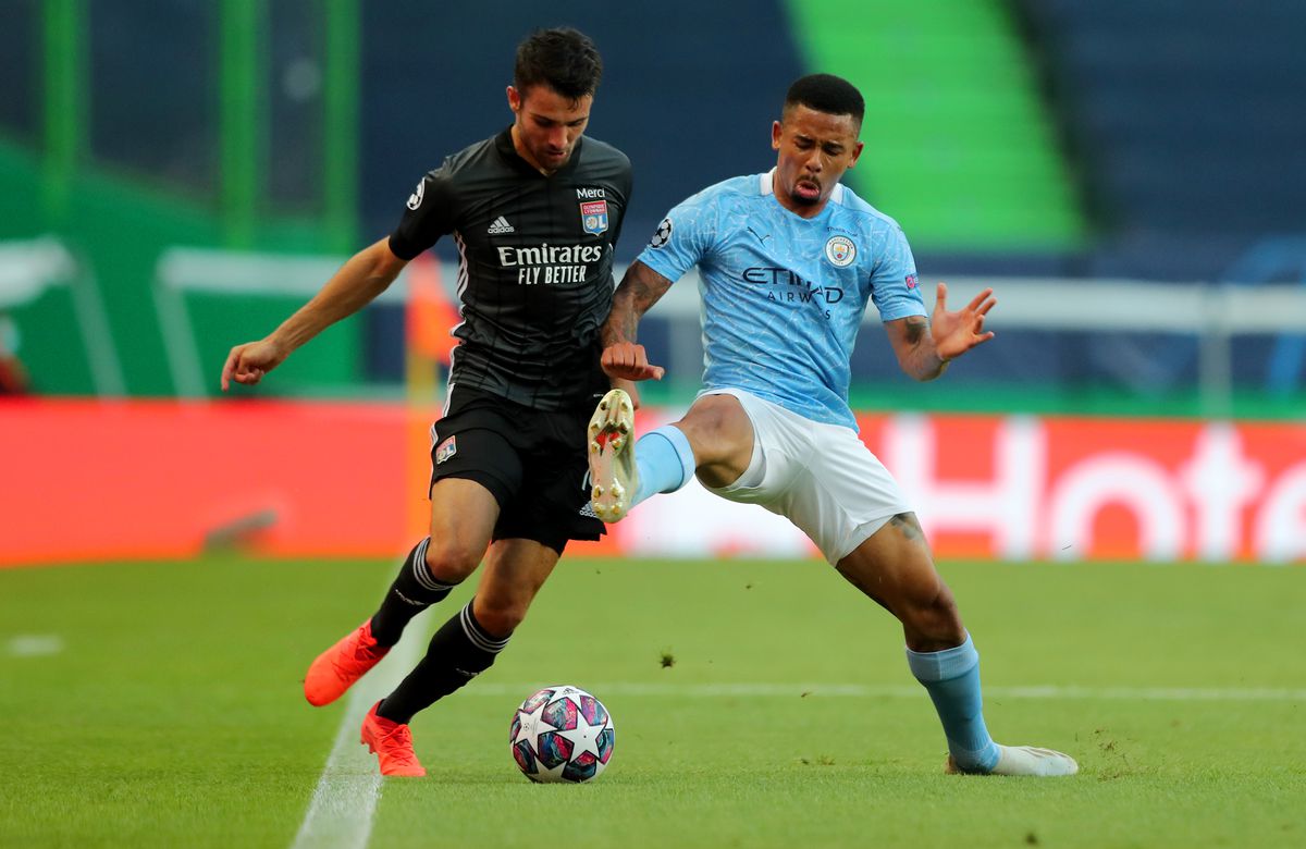 VIDEO + FOTO A greșit VAR-ul?! Fază controversată în Lyon - Manchester City