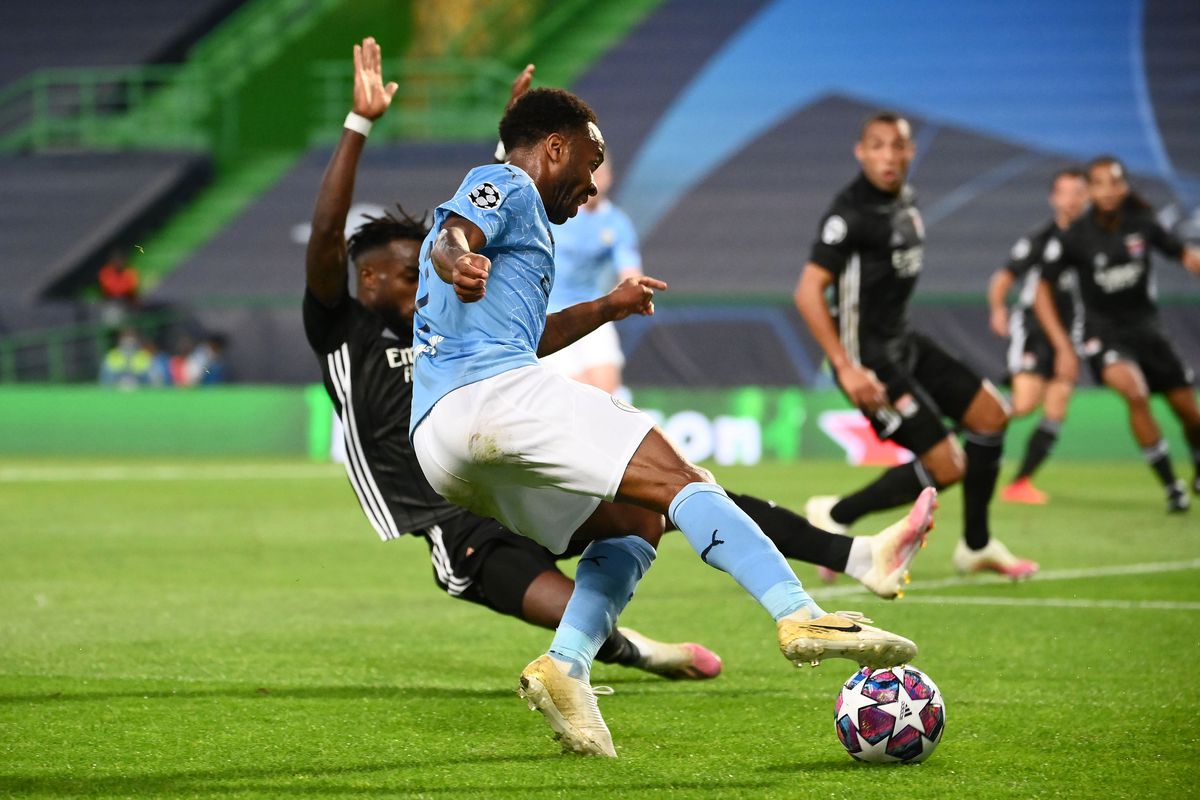 VIDEO + FOTO Kyle Walker, repriză de coșmar în Manchester City - Lyon! La un pas de autogol + gafă la golul francezilor