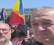 Gigi Becali, moment neașteptat la protestul din Piața Victoriei » A început să cânte alături de preoți în fața reporterilor