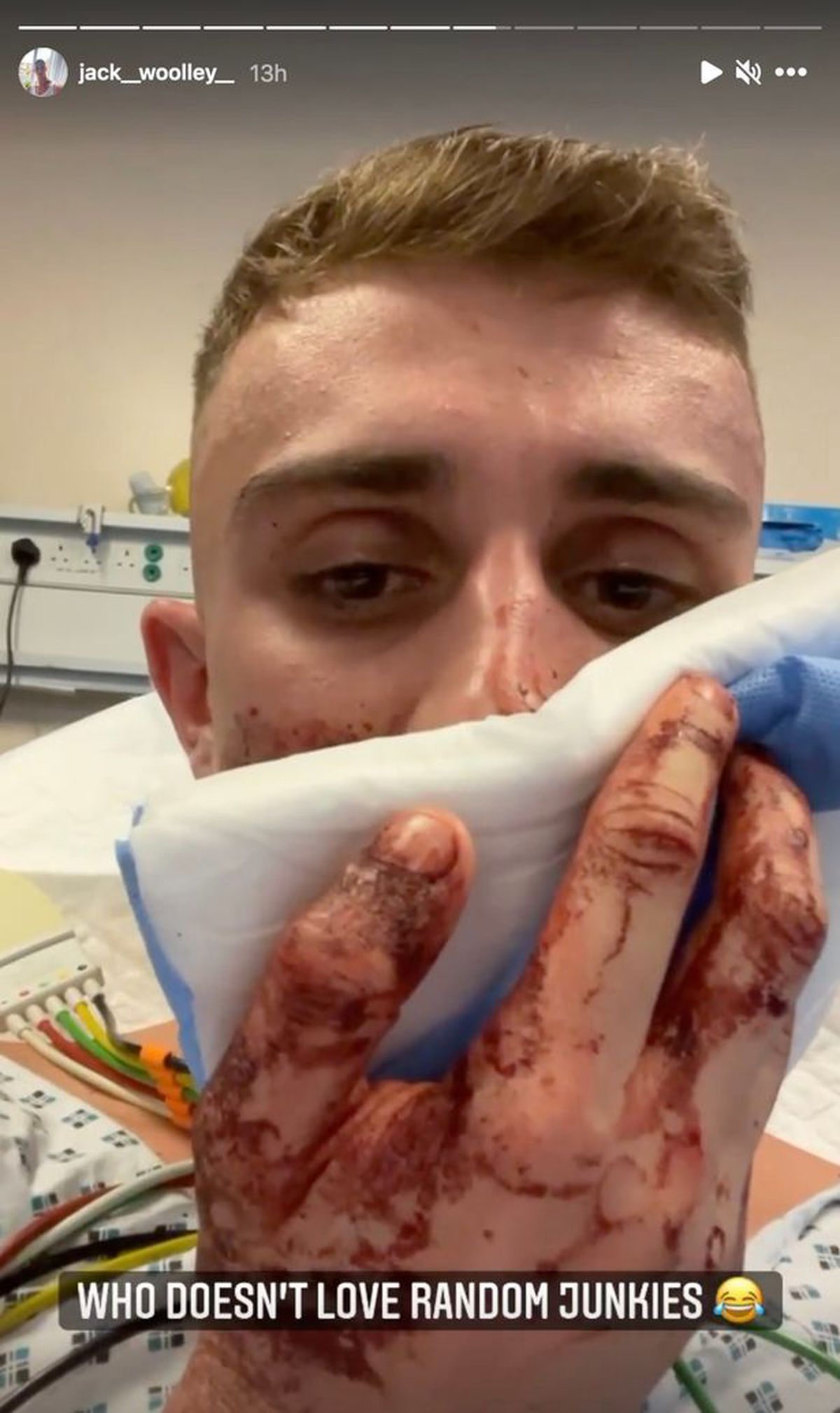 Un luptător olimpic de taekwondo, lăsat într-o baie de sânge pe stradă! Atenție, imagini șocante