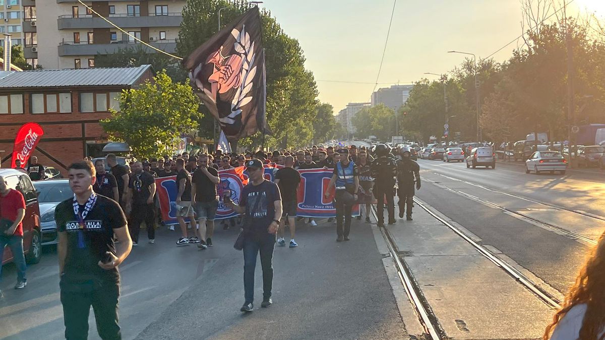 Moment emoționant înainte de startul meciului Rapid - FCSB