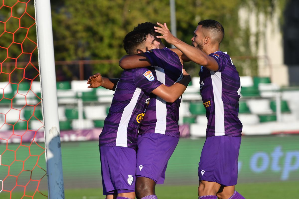 Vedeta lui Sepsi a fost exclusă definitiv din lot! Grozavu confirmă: „E decizia mea”