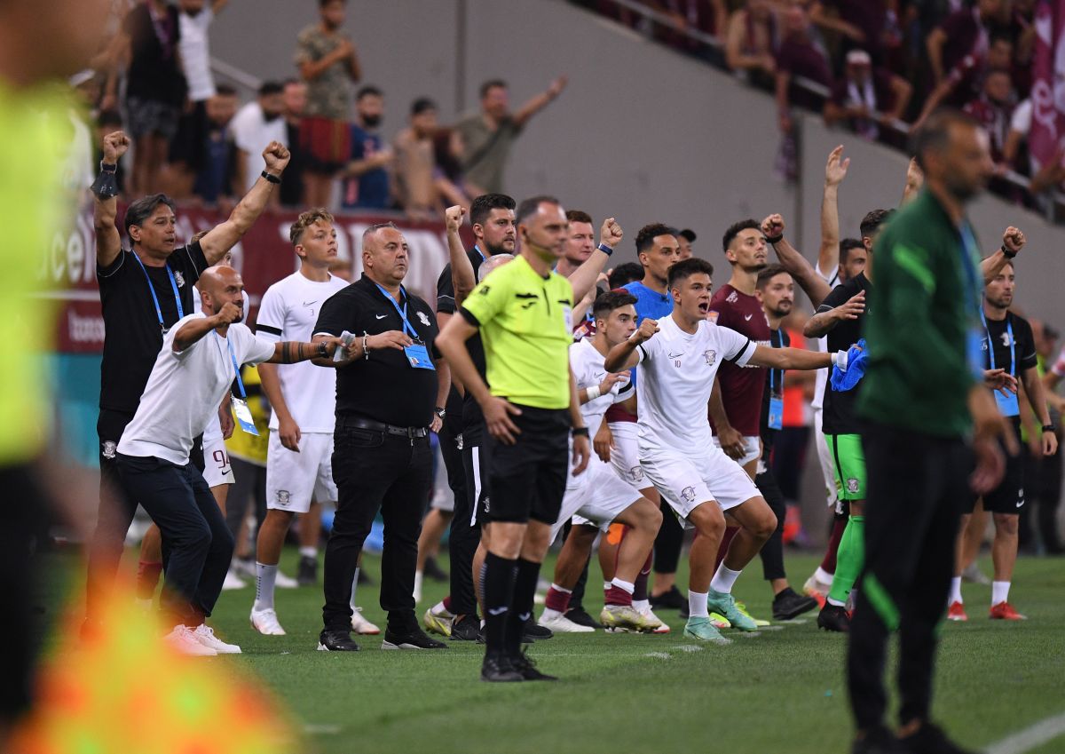 FOTO Rapid, sărbătoare cu fanii după 1-0 cu FCSB
