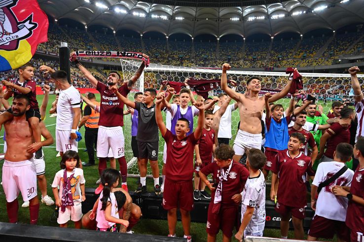 Rapid, sărbătoare cu fanii după 1-0 cu FCSB, foto: Raed Krishan/GSP