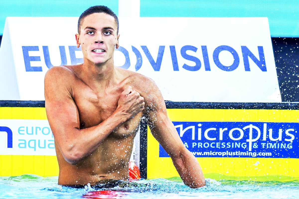 Premiul primit de David Popovici pentru cele două medalii de aur de la Europene: „Evoluțiile lui nu puteau trece neobservate”
