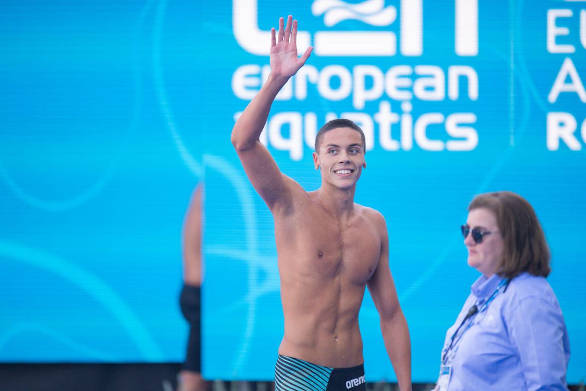 Cartea care-l inspiră pe David Popovici să doboare record după record: „Am citit-o de două ori”