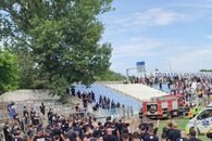 Scandal la Slatina! Jandarmeria a intervenit în forță pentru a liniști spiritele în Peluza Sud