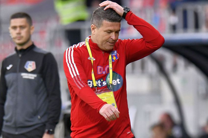 Daniel Oprița (41 de ani), antrenorul celor de la CSA Steaua, a fost nemulțumit de atitudinea pe care elevii lui au avut-o în deplasarea de la Slatina, câștigată cu scorul de 2-1.