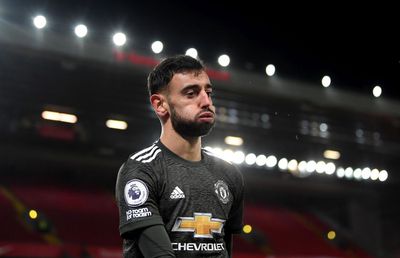 Bruno Fernandes, criticat de un fost atacant englez: „E cel mai rău coleg pe care-l poți avea! Dacă era Pogba îl locul lui era «masacrat» zi de zi”