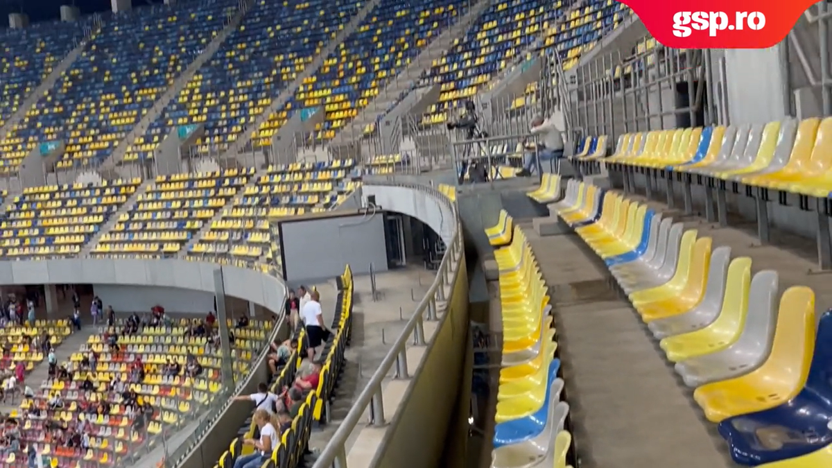 Inundație în tribunele Arenei Naționale în timpul meciului FCSB - Chindia » Imaginile falimentului de la cel mai mare și mai scump stadion din țară