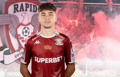 Andrei Borza, prezentat oficial la Rapid: „Ei m-au determinat să fac acest pas”