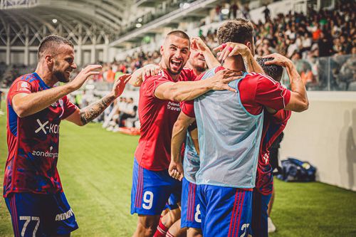 Rakow, formația lui Bogdan Racovițan și Deian Sorescu, s-a calificat în play-off-ul Ligii Campionilor. Polonezii au câștigat și returul cu Aris Limassol, din Cipru, scor 1-0.