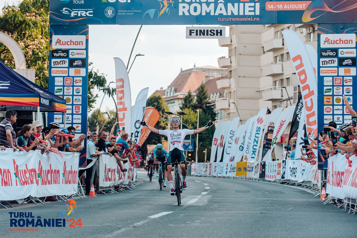 Turul Romaniei - ziua 1