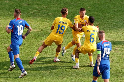 Marius Marin poartă numărul 6 la echipa națională // foto: Guliver/gettyimages