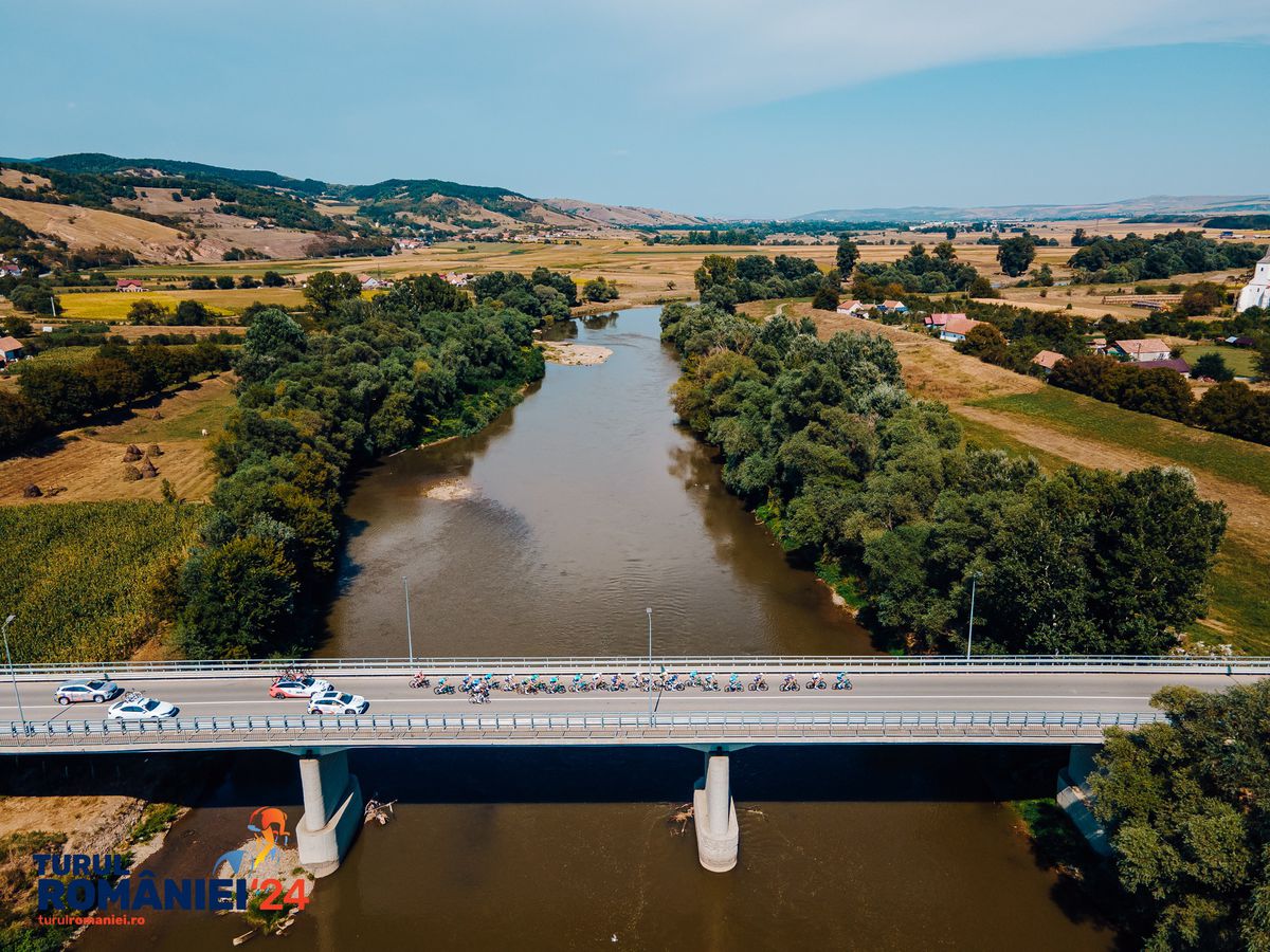 A început Turul României » Rezumatele din prima zi a competiției + start pe traseul Alba Iulia - Păltiniș