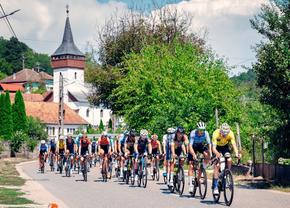 A început Turul României » Rezumatele din prima zi a competiției + start pe traseul Alba Iulia - Păltiniș