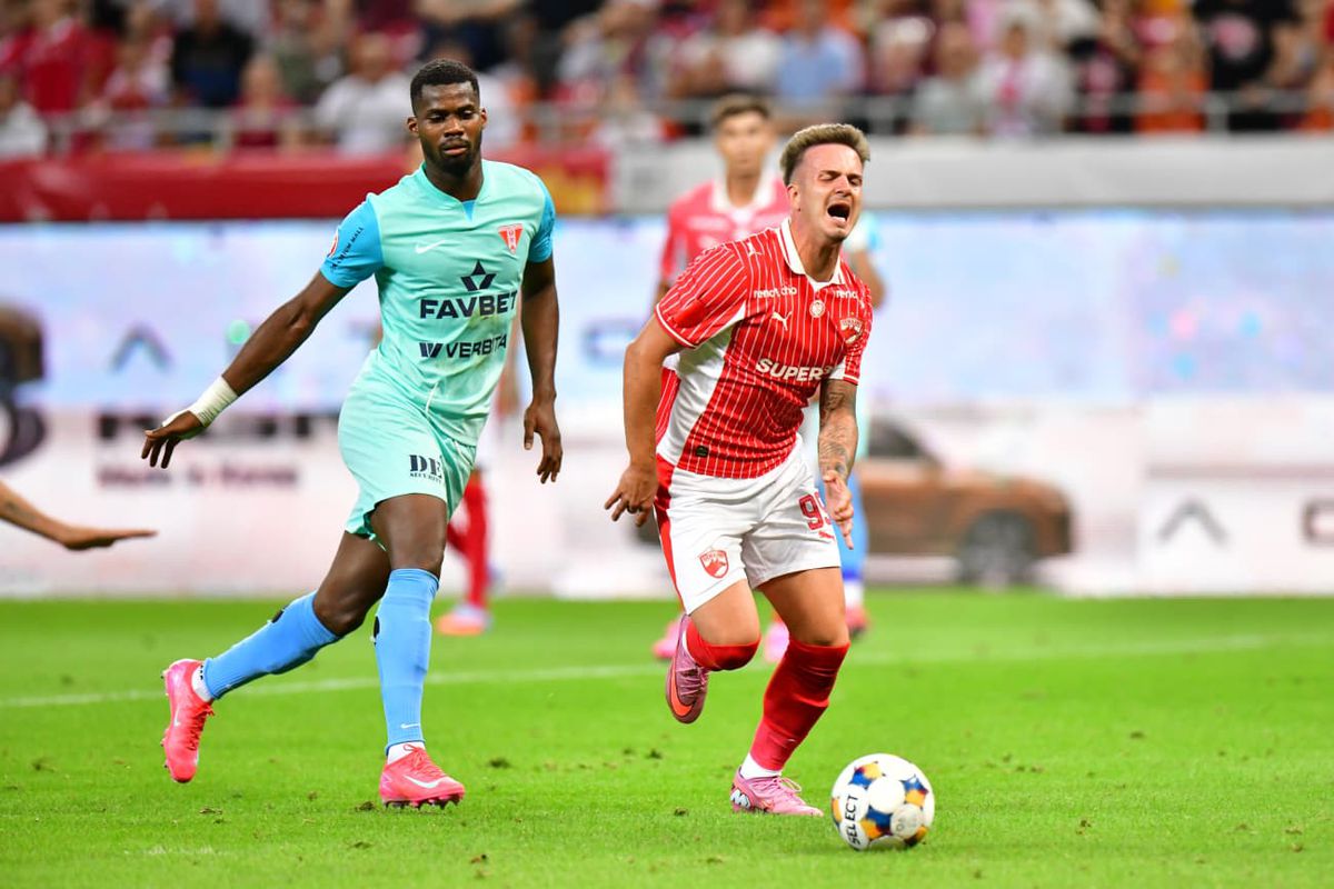 Dinamo - UTA Arad, poze din timpul partidei 15 august 2025