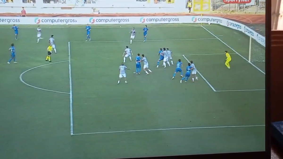 Rareș Ilie a ratat un penalty, apoi a marcat un gol superb