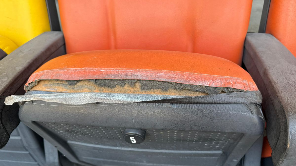 Condiții deplorabile pe Arena Națională înainte de Dinamo - UTA