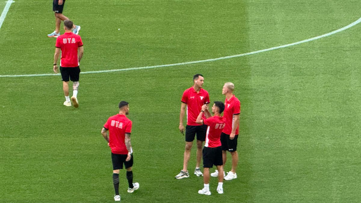 Imagini de la Arena Națională înainte de Dinamo - UTA Arad