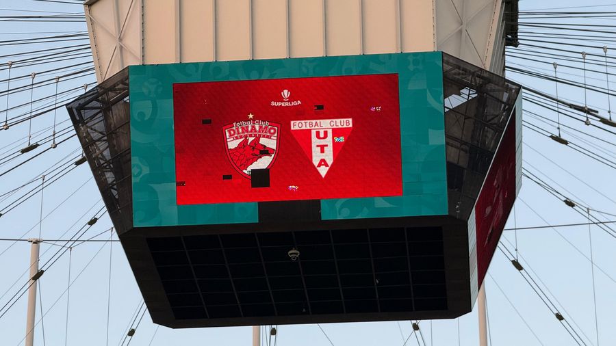 Tabela de pe Arena Națională înainte de Dinamo - UTA Ruina Națională » GSP a surprins haosul de la cel mai mare stadion al României: scaune rupte la „oficială”, găuri în tavan, reparații cu banda izolatoare
