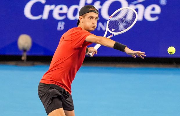 „Revelația” de la Cincinnati, încă un succes cu un jucător din Top 10 și calificare în semifinale unde îl așteaptă Sinner: „O persoană cu 2 brațe și 2 picioare”