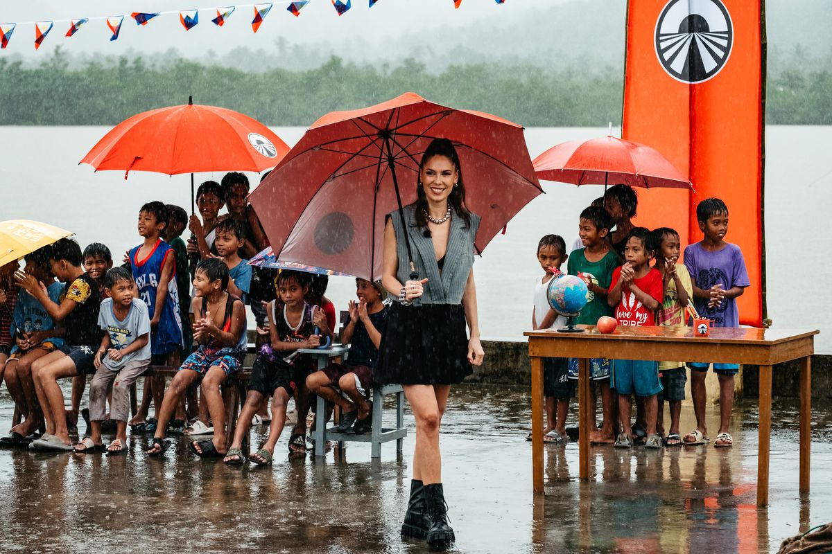 Misterul tricourilor purtate de Gabi Tamaș și Dan Alexa în finala Asia Express! Cum au intrat în posesia echipamentului naționalei României