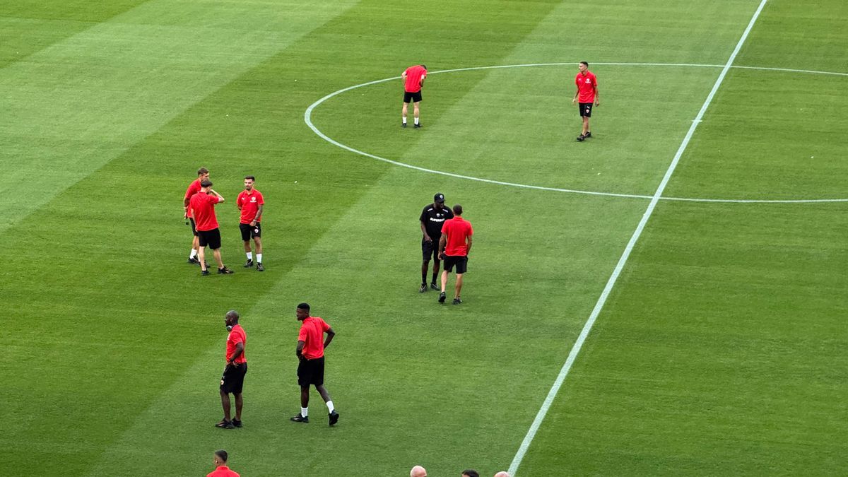 Imagini de la Arena Națională înainte de Dinamo - UTA Arad