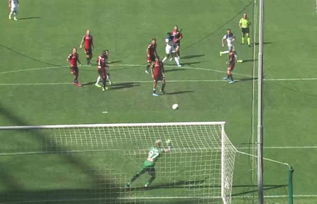 GENOA - ATALANTA 1-2 // VIDEO Ionuț Radu a primit un gol spectaculos în ultimul minut! Portarul a avut totuși 3 intervenții decisive