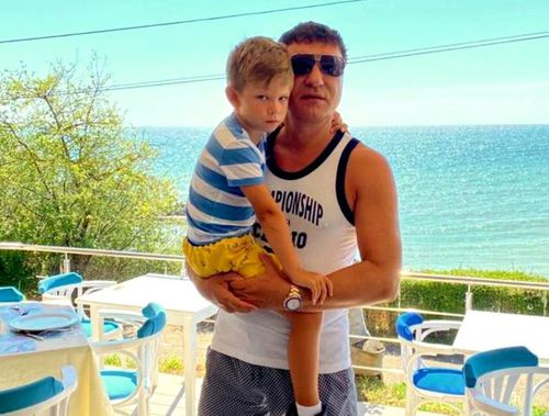 Cristi Borcea (50 de ani), fostul acționar al lui Dinamo, și-a trimis fiul de 4 ani, Milan, la gradiniță, dar are temeri din cauza coronavirusului.