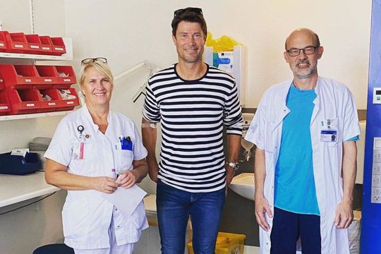 Brian Laudrup, 51 de ani, a anunțat că s-a însănătoșit. Suferea de limfom folicular, un tip de cancer care se dezvoltă în celulele albe ale sângelui, sistemul limfatic și măduva osoasă.