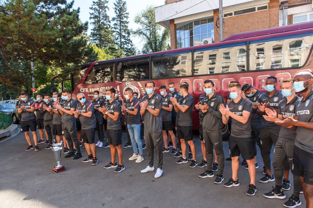 VIDEO + FOTO CFR Cluj, gest superb pentru medicii de la Spitalul de Boli Infecțioase din Cluj: „Voi sunteți eroii noștri! Ne înclinăm în fața voastră!”