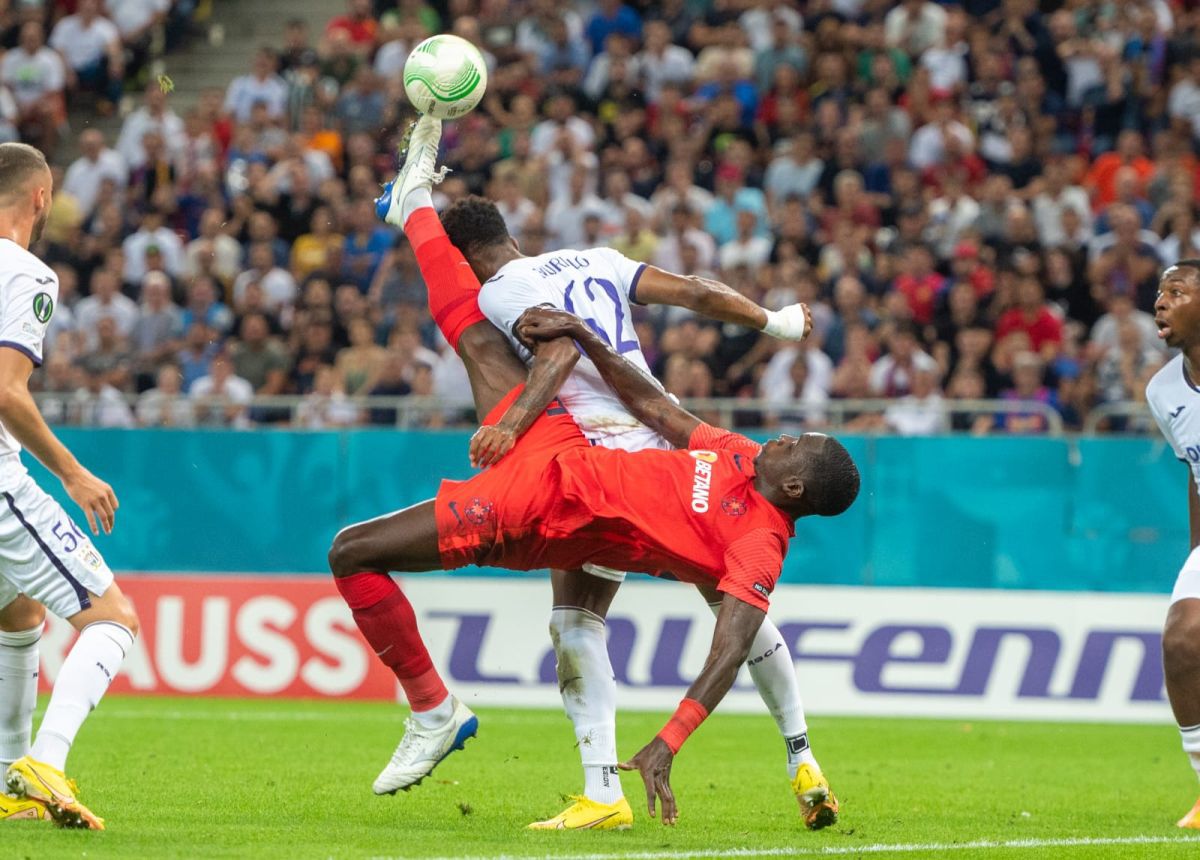 Octavian Popescu, făcut praf după un nou meci slab la FCSB: „E la pământ psihic! Face totul pe dos”