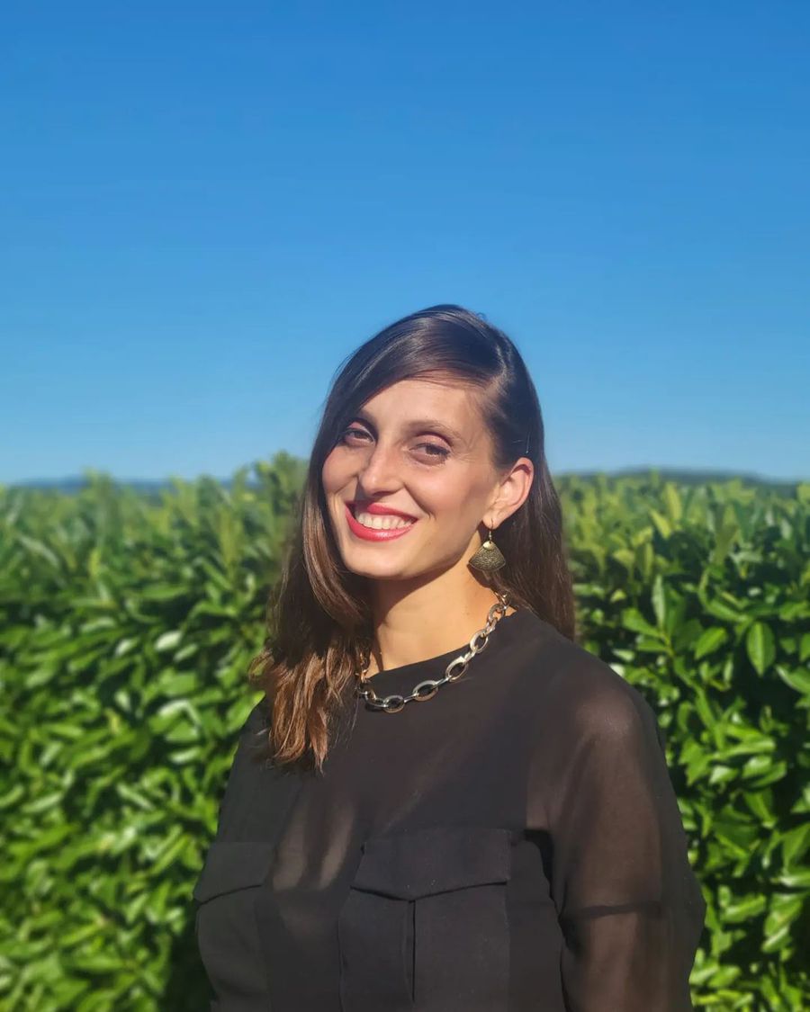 Ana Maria Filip Ana Maria Filip, o româncă stabilită în Hexagon, e sinceră: „Franța mi-a dat un viitor, însă nu pot să uit de unde vin” + Este vicecampioană europeană la baschet 5 contra 5