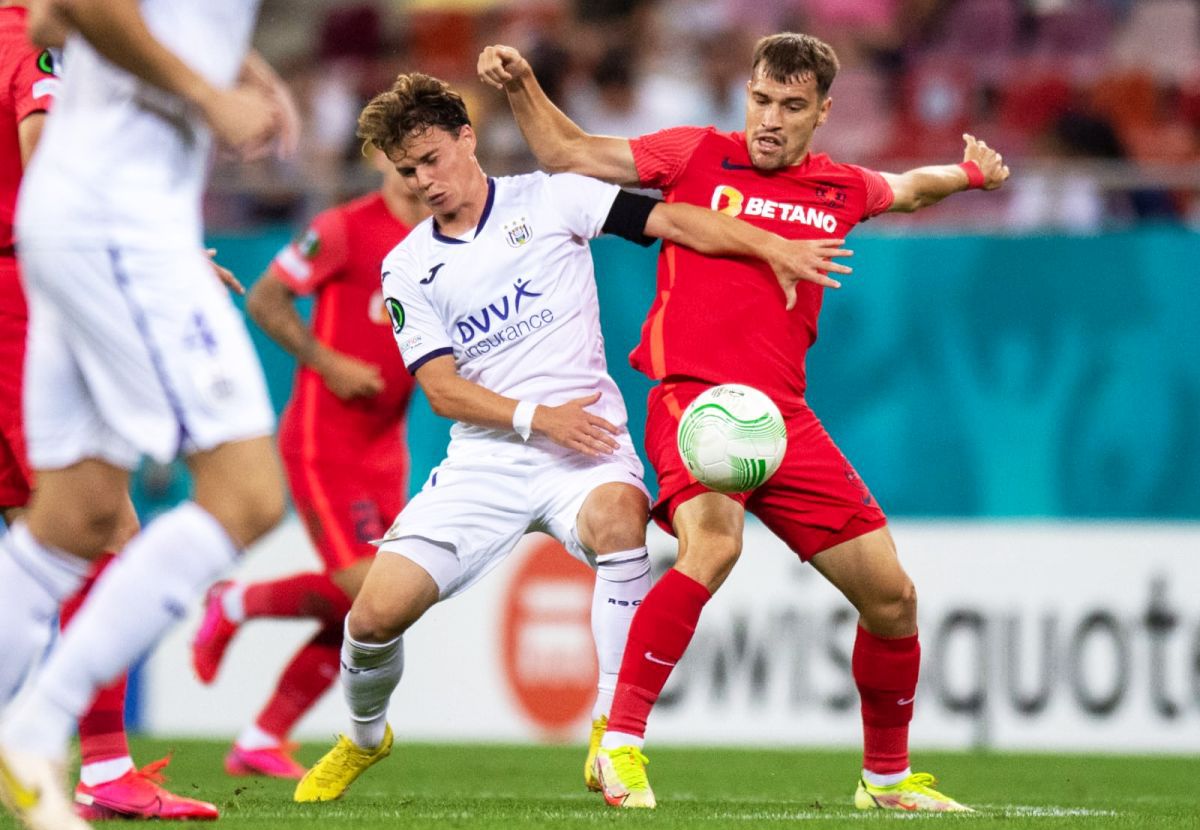 FCSB - Anderlecht 0-0 » Fără goluri pe Arena Națională, în primul meci acasă în grupele ECL pentru roș-albaștri