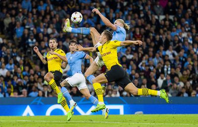 Comparat cu Cruyff » Haaland, elogiat de Guardiola, după supergolul din Liga Campionilor