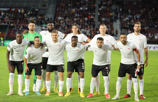 Situație rară înainte de CFR Cluj - Sivasspor: turcii nu au echipamentele de joc! Ce soluție au găsit