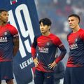 Lee Kang-in, în centru, alături de Ugarte și Ndour, noile achiziții ale PSG // Foto: Imago