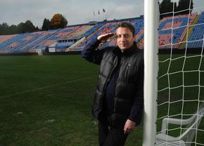 Viața de crainic de stadion, episodul 3 » Florin Ghencea, announcer-ul celor de la FCSB și cea mai cunoscută voce din breaslă: „Dragostea nu se vinde și nu se închiriază!”
