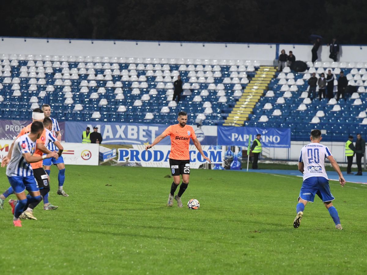 Emil Săndoi, după 2-0 cu Craiova la debutul pe banca lui Poli Iași: „Râd cu ambii ochi”